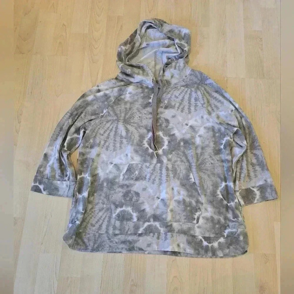 Koolaburra by ugg Grey tie dye lightweight hoodie size medium - Picture 2 of 7